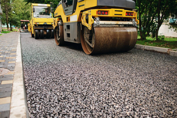 Best Affordable Driveway Paving  in Aumsville, OR